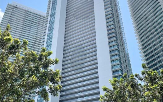 Condo Apartment at Miami - Rosario Realtor